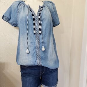 Women's Code Bleu Size Small Embroidered Tassel Short Sleeve Shirt